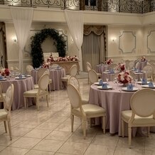 ガーデンテラス福岡　ホテル＆リゾートの画像｜フランス館の披露宴会場。