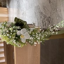 小さな結婚式　広島チャペルの画像｜参列者席の装飾