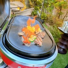 ＴＨＥ　ＳＥＡＳＯＮＳ　ＬＡＮＤＭＡＲＫ　ＮＡＧＯＹＡ　ＳＨＩＲＡＫＡＢＥの画像｜ガーデンにてお肉を焼いて頂けます！
フルーツやマシュマロ焼きもありました！