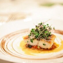 軽井沢教会の写真｜魚料理 真鯛のポワレ