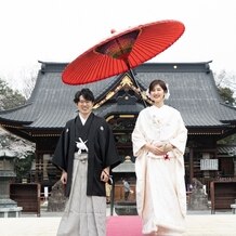 妻沼聖天山の写真｜式後、本殿前の石舞台にて