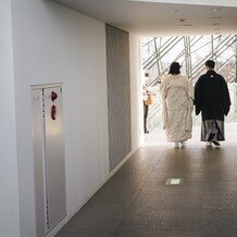モエレ沼公園　ガラスのピラミッドの写真｜退場する最後まで素敵な空間でした。