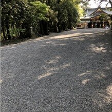 安宅住吉神社の写真｜参道途中から神社を見たところです