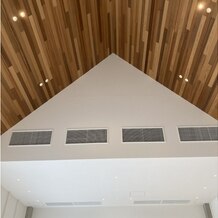 ＷＥＥＫＥＮＤ　ＨＯＵＳＥ &nbsp;（ウィークエンドハウス）の画像｜挙式会場の天井