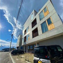 ＨＯＴＥＬ ＡＯ ＫＡＭＡＫＵＲＡ（ホテル 青 鎌倉）の画像｜外観