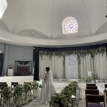 小さな結婚式　松山店の写真｜チャペル内。