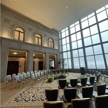 霞山会館（ＫＡＺＡＮ　ＫＡＩＫＡＮ）の画像｜天井が高く、非常に見晴らしの良い場所です。