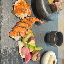 高宮庭園茶寮の画像｜試食会の料理です。
出汁の美味しさに気づきました。