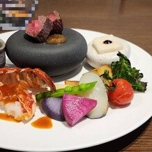 高宮庭園茶寮の画像｜試食でいただいたお料理です。
出汁にこだわられていて、説明も丁寧にしてくださってました。