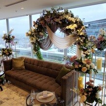 SAKURA SKY PALACE(サクラ スカイ パレス)の画像|高砂ではなくソファーにすることはマスト条件になりました