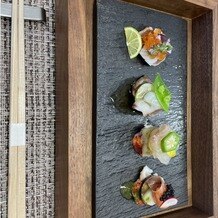 The 迎賓館 偕楽園 別邸の画像｜マスカットや海鮮を使った前菜。さっぱりした味付けで美味しかったです。サイズも食べやすかったです。