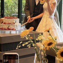 ザ・リバーサイドテラス広島ツリーズスクエアの画像｜理想通りのケーキと装花でした！