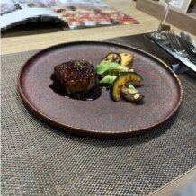 ＭＡＩＳＯＮ ８（メゾンエイト）の画像｜メインのお肉（試食）