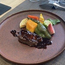 ＭＡＩＳＯＮ ８（メゾンエイト）の写真｜お肉がとても柔らかくて野菜もソースも美味しかったです