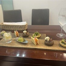 ｕｎｅ osaka（ユヌ 大阪）の写真｜初めての相談時の試食、フィンガーフードがどれも美味しくて、本番のコースも間違いないと思えた