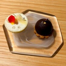 ｕｎｅ osaka（ユヌ 大阪）の画像