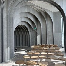 ｕｎｅ osaka（ユヌ 大阪）の写真｜アーチ