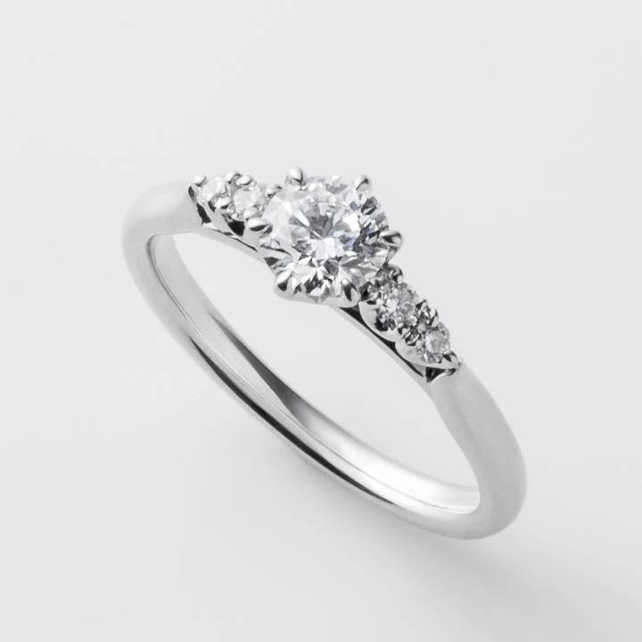 メレダイヤモンドの結婚指輪