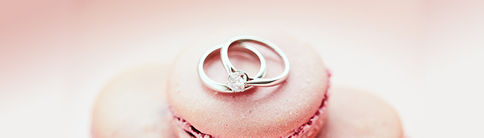 婚約指輪と結婚指輪の違い