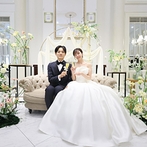 ガーデンヒルズ迎賓館　大宮：両親とのセレモニーをたくさん盛り込んで感謝を伝えるひとときに。大切な時間を収めたムービーに感動