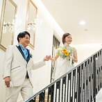 山手迎賓館　横浜：歓談の時間を多く取り、ゲストに近い距離で感謝を伝えられるパーティに。ゲストの協力でサプライズも大成功