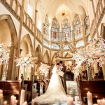 Wedding of Legend ＧＬＡＳＴＯＮＩＡ（グラストニア）：【駅すぐでアクセス便利】圧巻の世界観に没入！英国の建築美が誘う優雅で特別な1日