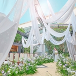 アイネス　ヴィラノッツェ　大阪：【1日1組限定】緑・光に包まれた邸宅を貸切！全天候型のムービングルーフ付ガーデン