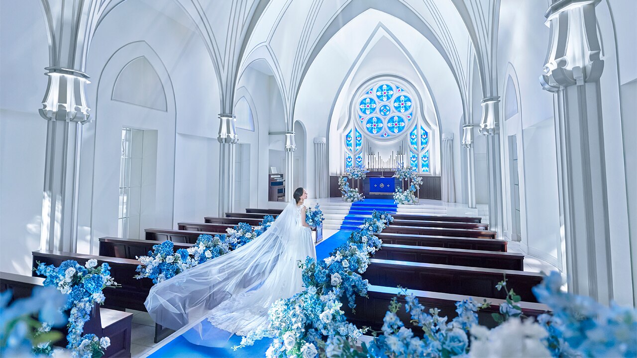 アニヴェルセル 白壁のおすすめスタイルの写真1