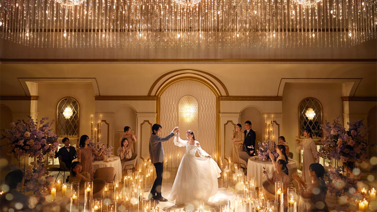 アニヴェルセル 白壁のおすすめスタイルの写真2-2