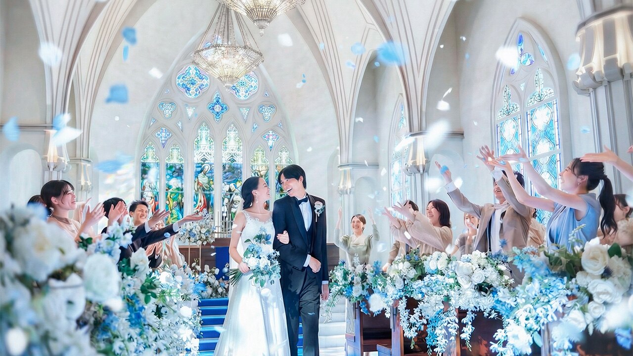 アニヴェルセル 白壁のおすすめスタイルの写真1