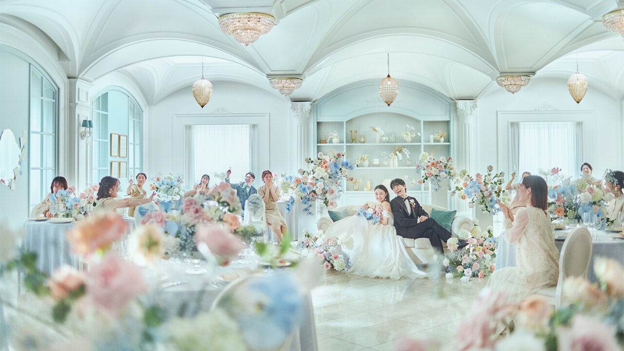 アニヴェルセル 白壁のおすすめスタイルの写真4-3