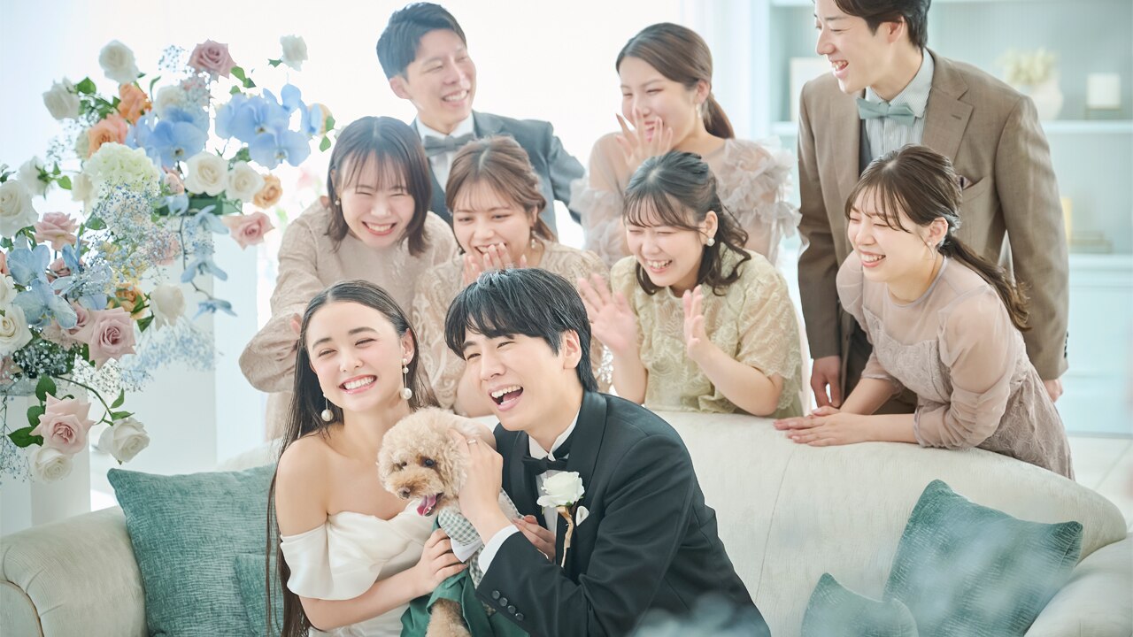 アニヴェルセル 白壁のおすすめスタイルの写真2-1