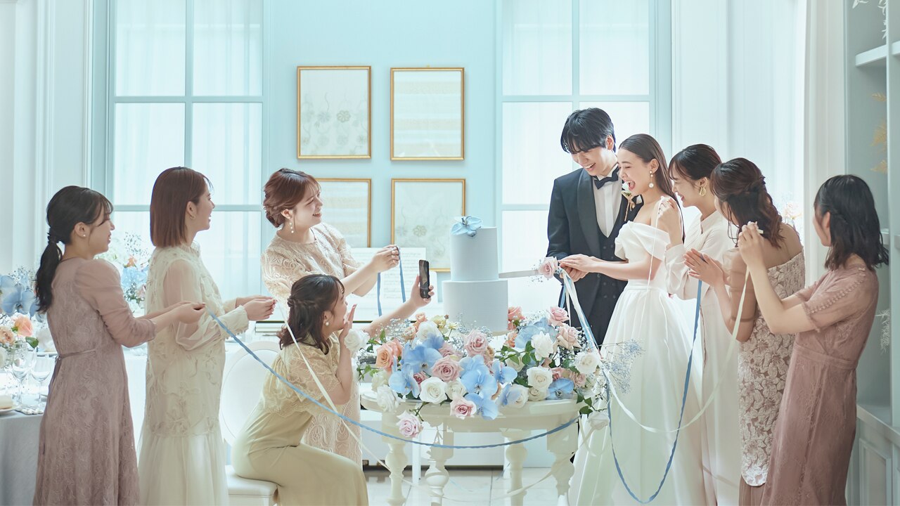 アニヴェルセル 白壁のおすすめスタイルの写真3-3