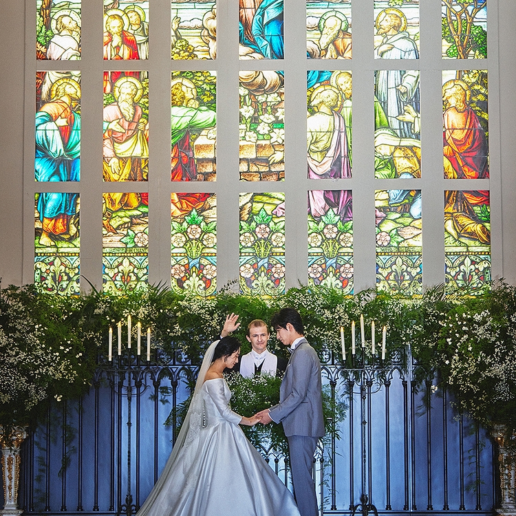 ローズガーデン／ロイヤルグレース大聖堂で理想の結婚式【ゼクシィ】