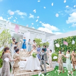 アルカンシエル横浜 luxe mariage：【8月、全会場リニューアル完成】新横浜駅徒歩2分！ガーデン×大階段で叶う理想の一日