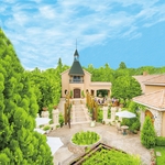 ＶＩＬＬＡ　ｄｅ　ＥＳＰＯＩＲ （エスポワール）：広大なガーデンまで1組で貸切！成田で叶える開放感抜群のシエル（大空）ウエディング