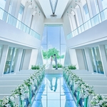 長岡ベルナール・アンジュフォンティーヌ迎賓館・料亭いまつ：【長岡駅から車で7分】光・水・緑が祝福するチャペル。「最旬×おもてなし」が叶う1日