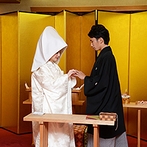 湯本富士屋ホテル：格式高い神様を祀るホテル内神殿での挙式。自身の言葉で誓う日本の挙式「祝言」がふたりの想いにぴったり
