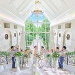 ララシャンス　ベルアミー：水と光が彩る憧れのチャペルと選べる貸切邸宅。自然体なふたりらしさを叶えて