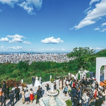 ローズガーデンクライスト教会