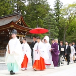 多賀大社：お多賀さんの愛称で親しまれる、由緒ある神社で永遠を誓う「夫婦の契り」