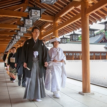 橿原神宮　養正殿（ようせいでん）：日本の始まりの地「橿原」。ここ橿原神宮で粛々と誓い、ふたりの新たな人生を始める