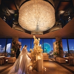 ＹＯＫＯＨＡＭＡ　ＭＯＮＯＬＩＴＨ（横浜モノリス）：桜木町駅徒歩1分の好立地！横浜を象徴する、眩い夜景を独占できる上質な貸切空間