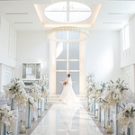アールベルアンジェ富山：【富山駅徒歩2分の好立地】優しい光が包む純白の挙式と記憶に残る料理がゲストを魅了