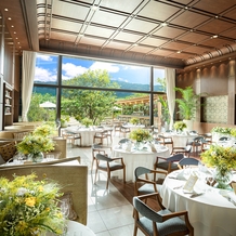 ザ オーク ガーデン／別邸 木屋の画像