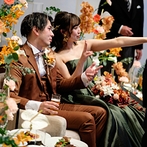 アヴァンセリアン大阪：ドレスの色当てクイズや友人の余興が大盛況。ゲストが和洋を選べる料理やデザートビュッフェも喜ばれた