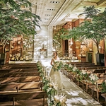 Ｐｒｅｍｉｅｒ　ＷＥＤＤＩＮＧ　ｂｙ　ザ　ストリングス　表参道：表参道駅直結！挙式＋会食10名46万円～で家族と緑の中で叶える特別な日