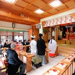 阿比太神社：千年以上の歴史が薫る神社。四季折々の風景に包まれて、新たな一歩へ踏み出そう