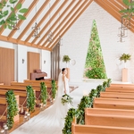 セントアクアチャペル梅田阪神：大阪駅から電車で1分！独立型ガーデンチャペルで結婚式≪挙式＋会食20名61万円～≫