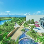 ＡＭＡＮＤＡＮ　ＡＩＳＬＥ（アマンダンアイル）：雄大な名峰と桜の絶景を望む庭園。伝統と革新の技が調和する貸切邸宅